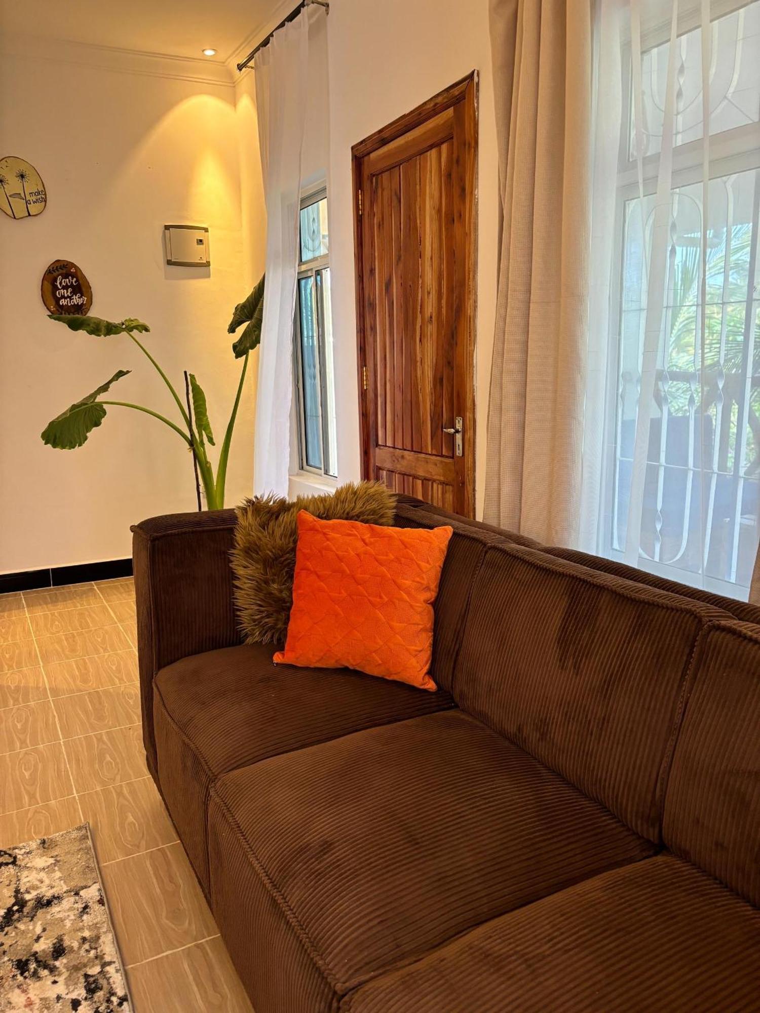 Bed & Breakfast Sumaku House