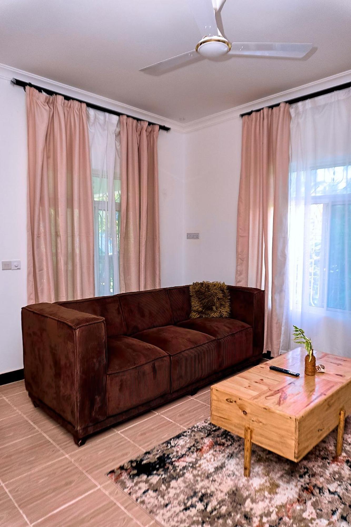 Bed & Breakfast Sumaku House